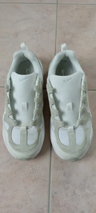 Scarpe Nike Fj9532-100