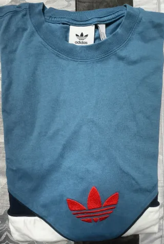 Camiseta Adidas Talla L Azul y Blanca