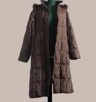 Piumino lungo vintage con cappuccio e pelliccia