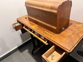 Máquina de coser Alfa vintage