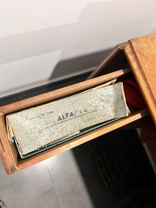 Máquina de coser Alfa vintage