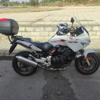 Honda CBF 600 - Moto de carretera
