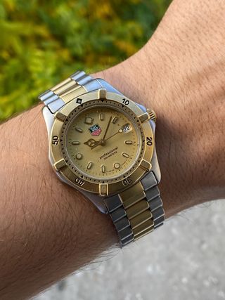TAG Heuer 2000 Professional