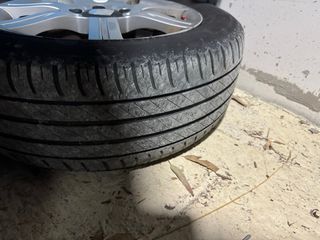 Llantas con neumáticos