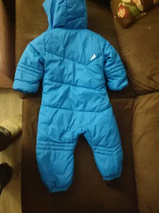 Mono de nieve azul 2 años