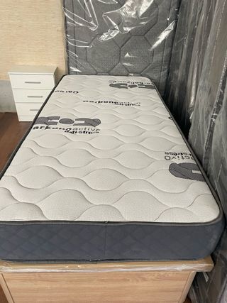 Canapes colchones sofas mesitas armarios bases