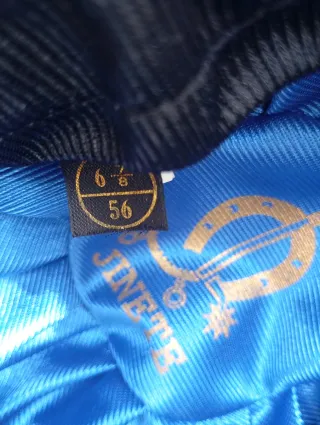 Casco de equitación negro