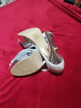 Zapatos de tacón plateados Tulipano