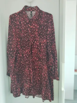 Vestido Camisero Animal Print Rojo y Negro