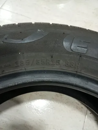Ruedas de coche 185 65R15 casi sin uso