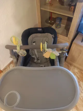 Trona Chicco Polly casi nueva