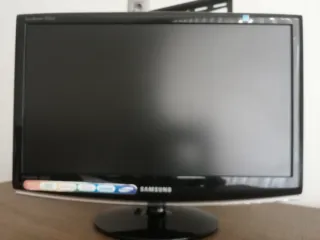 Monitor Samsung TV PC Nero/Rosa