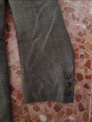 Blazer Gris Oscuro con Rayas