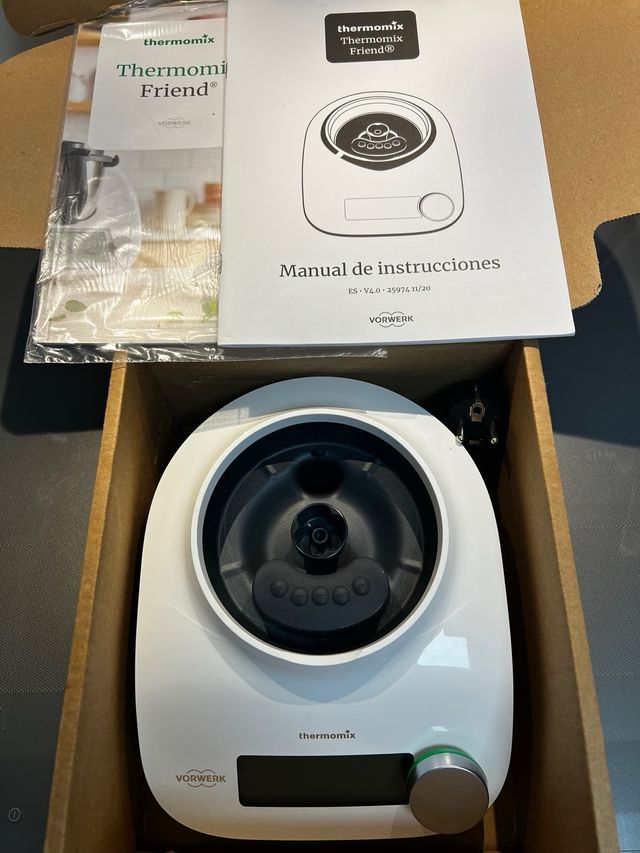Thermomix Friend Vorwerk- Nueva, sin uso.