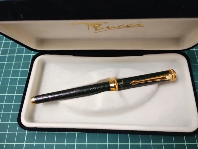 Pluma Estilográfica Stefano Bucci - Mármol Verde -