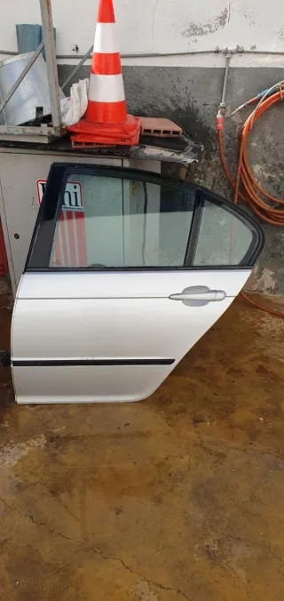 Puerta BMW E46 Plata