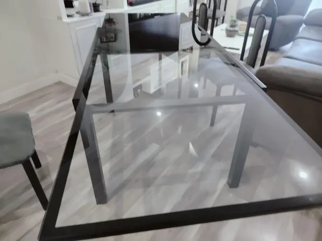 Mesa comedor extensible y 4 sillas