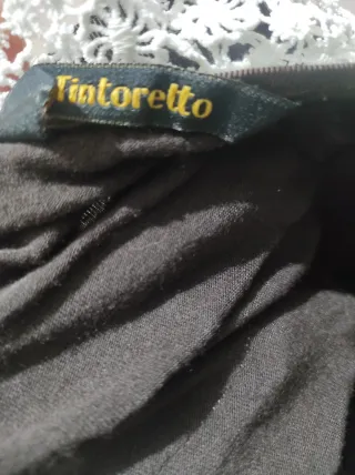 Vestido Tintoretto volantes blanco y chocolate