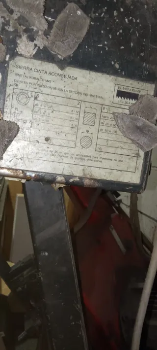 Sierra de corte. Apta corte nateriales alta resist