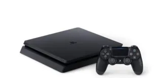 PlayStation 4 Slim Nera + 2 Joypad