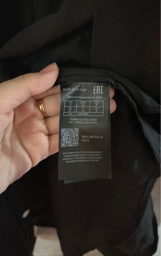 Chaqueta Guess Negra Original