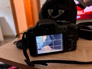 Cámara Panasonic Lumix FZ48 Negra