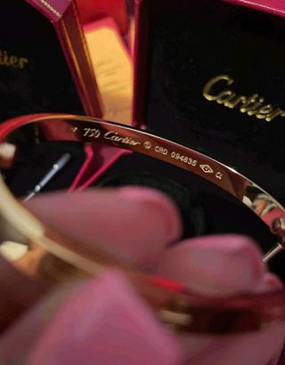 Pulsera Cartier  Love Dorada