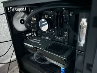 PC Gaming RTX 4070 Ti SUPER + Ryzen 7 7800X3D