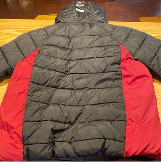 Plumas Jordan Negra y Roja talla 12/13 años