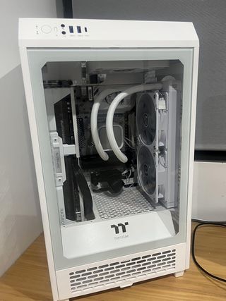 PC Gaming RTX 2060 6GB 16GB RAM 500GB NVMe