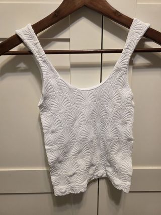 Camiseta tirantes Urban Outfitters blanca