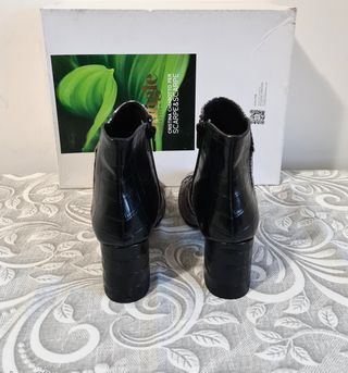 Stivaletto tacco ecopelle nero/grigio tg.36