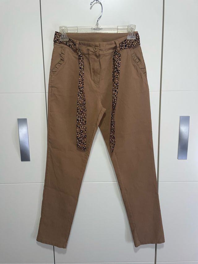 Pantalón TL Marrón con Cinturón