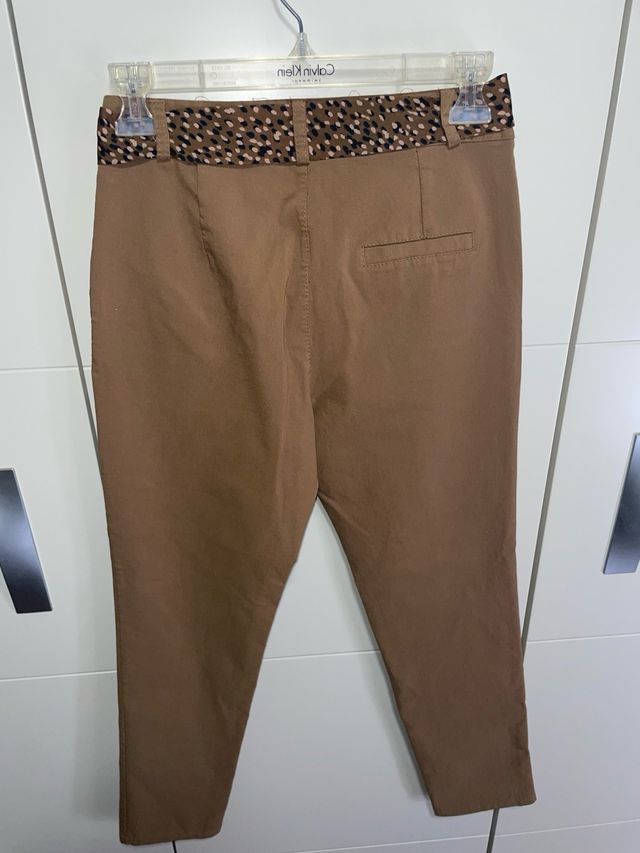 Pantalón TL Marrón con Cinturón