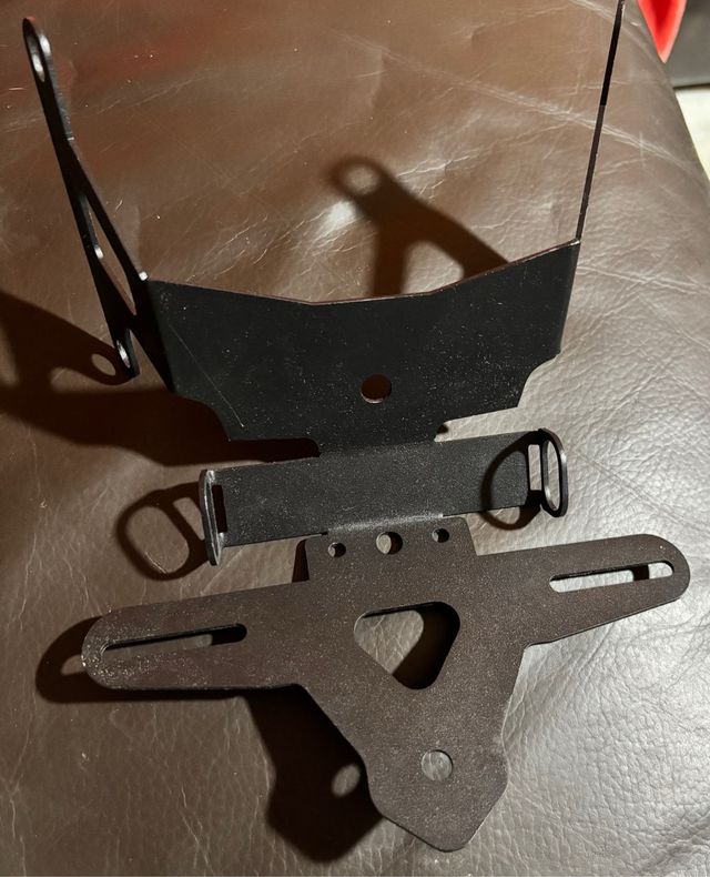 Soporte Matrícula Honda CB650R