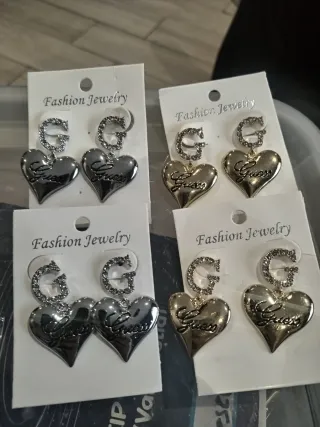 Pendientes Guess Corazón G Dorados y Plateados