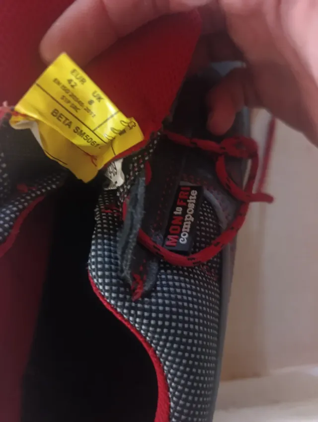 Zapatos Para trabajar MONTO grises y rojos