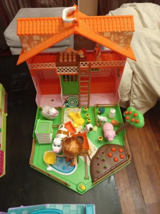 Barriguitas: Casa, Colegio y Granja