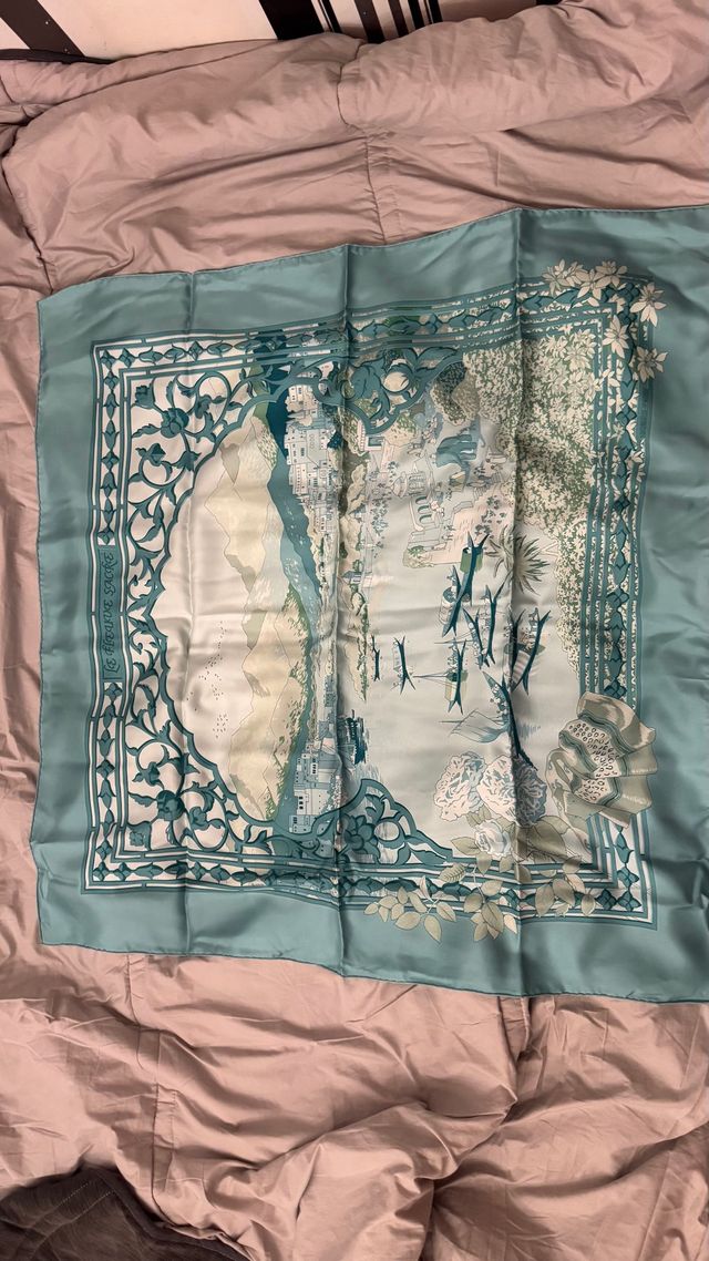 Pañuelo Hermes Le Fleuve Sacre