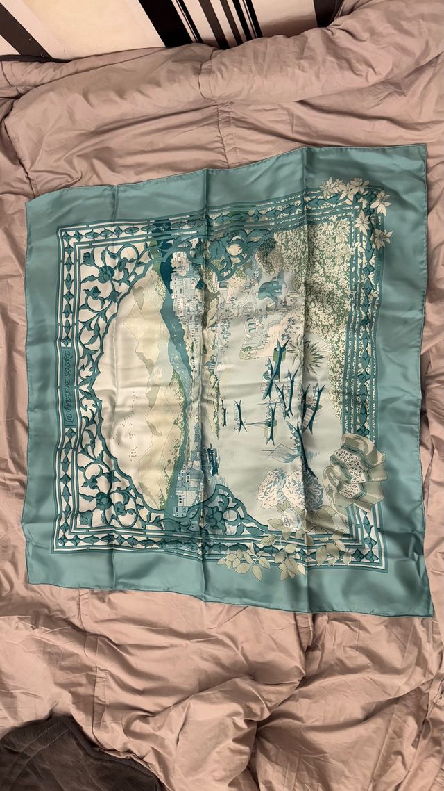 Pañuelo Hermes Le Fleuve Sacre