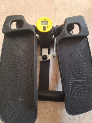 Máquina de Step con Pantalla Digital