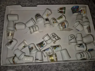 Lote de dedales de porcelana coleccionables