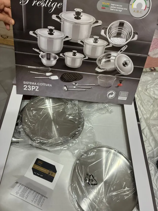 Set Pentole AMC Prestige 23pz + Posate Bavaria