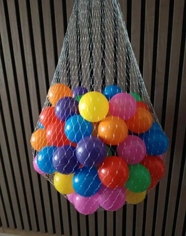 100 palline colorate per bambini
