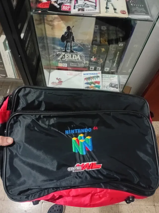 Zaino Nintendo 64 Centro Mail ASCOLTA OFFERTE