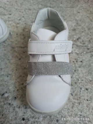 Scarpine Primigi bianche con stelle