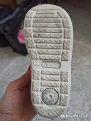 Scarpine Primigi bianche con stelle