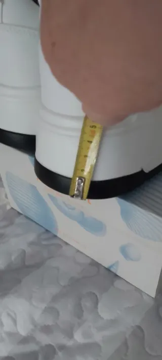 Deportivas blancas con velcro