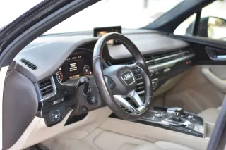 Audi Q7 3.0 tdi quattro