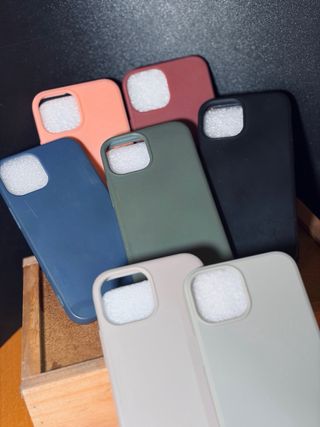 Confezione da 7 custodie in silicone per iPhone 13 Mini